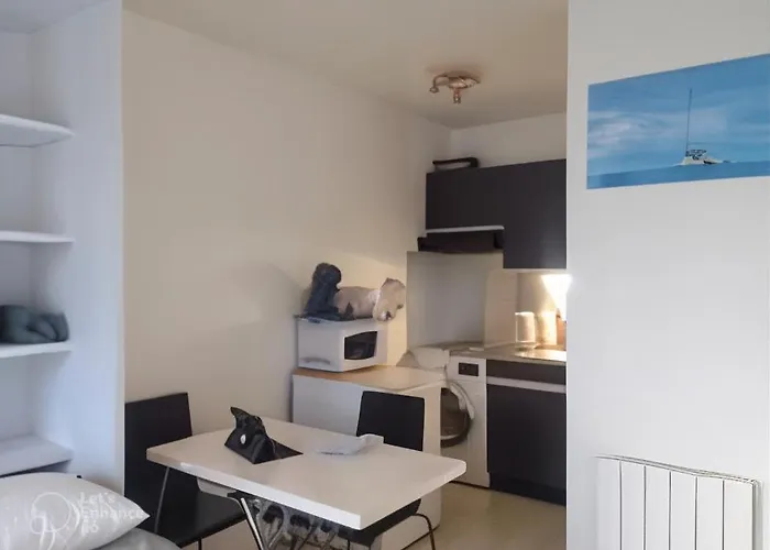 Du Quai Apartment